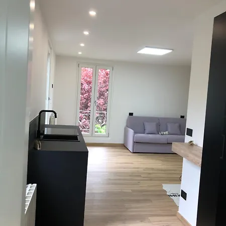 アパート Il Cirmolo Locazione Turistica