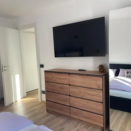 Il Cirmolo Locazione Turistica アパート